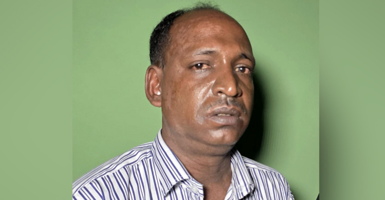 ফরিদপুরে ফ্যামিলি কার্ড নিয়ে প্রতারণার অভিযোগে যুবক আটক