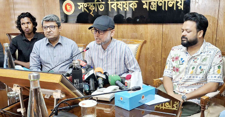 ইউনেসকোর কাছে আবেদনের বিষয়টি ঢাবির সিদ্ধান্ত: সংস্কৃতি উপদেষ্টা