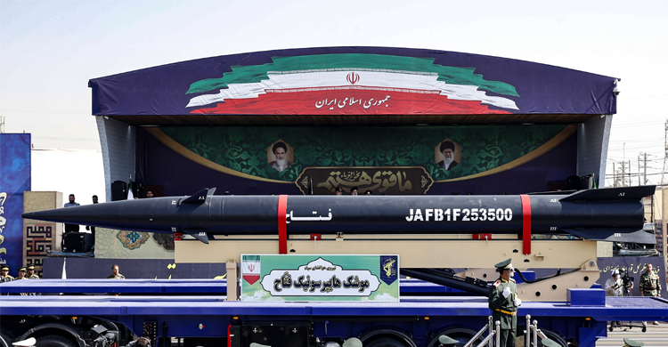 ইরান আরও শক্তিশালী ক্ষেপণাস্ত্র বানিয়েছে