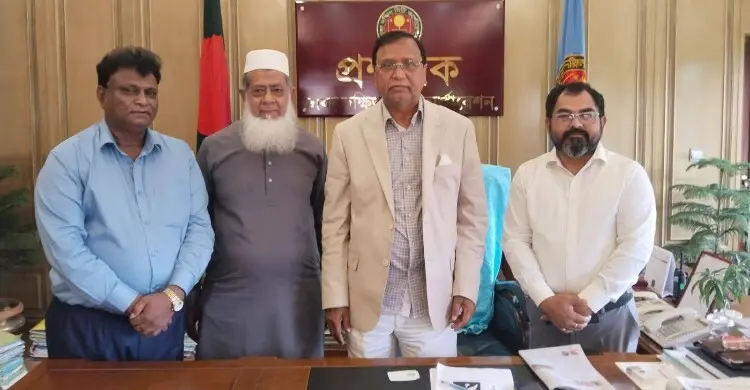 ডিএসসিসি প্রশাসককে যানজট-জলাবদ্ধতা নিরসনে করণীয় জানালেন আইডিইবি নেতারা