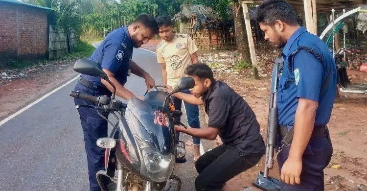 চট্টগ্রামে মাদকবিরোধী অভিযানে গ্রেফতার ১৪৩