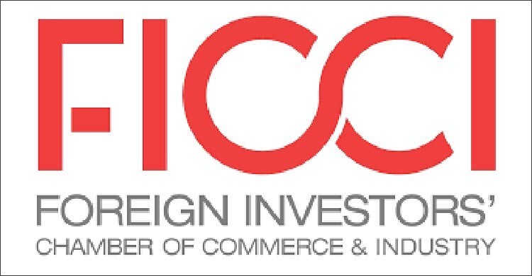 সমৃদ্ধি ও বিনিয়োগ বাড়াতে একসঙ্গে কাজ করার প্রতিশ্রুতি এফআইসিসিআই’র