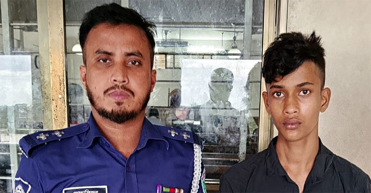 মৃত ভেবে দাফন করলো পরিবার, ১৭ দিন পর কিশোরকে ধরে আনলো পুলিশ