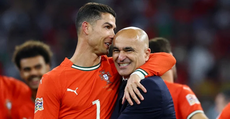 এখনই রোনালদো এবং বিশ্বকাপ নিয়ে ভাবতে নারাজ পর্তুগাল কোচ