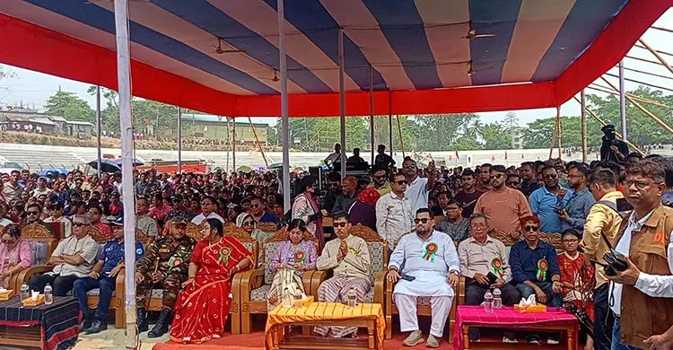 বর্ণিল আয়োজনে শেষ হলো সাংগ্রাই উৎসব