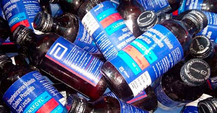 দুর্ঘটনাকবলিত অ্যাম্বুলেন্সে মিললো ৩৬০ বোতল ফেনসিডিল