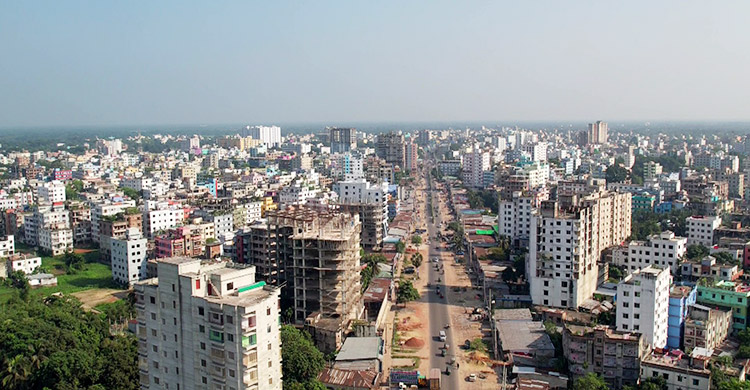 ফেনীর প্রবাসীদের পরিবারে আতঙ্ক-উৎকণ্ঠা