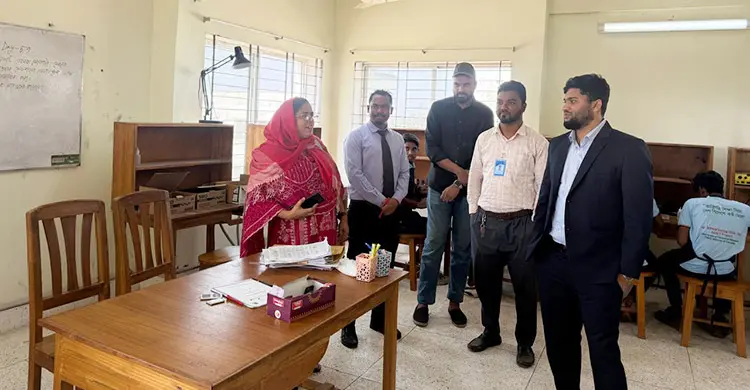 কারিগরি প্রশিক্ষণ কেন্দ্রে প্রশিক্ষণ নিয়ে কর্মমুখী হচ্ছে যুব সমাজ