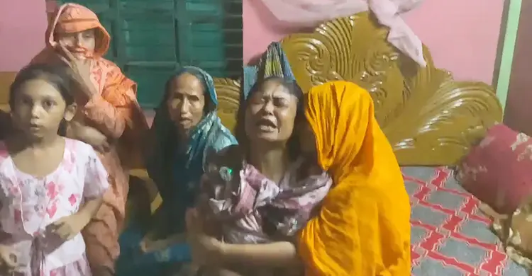 প্রেম-বিয়ে-বিচ্ছেদ থেকে শেষ বিদায় পুলিশ সদস্যের, পাগলপ্রায় মা