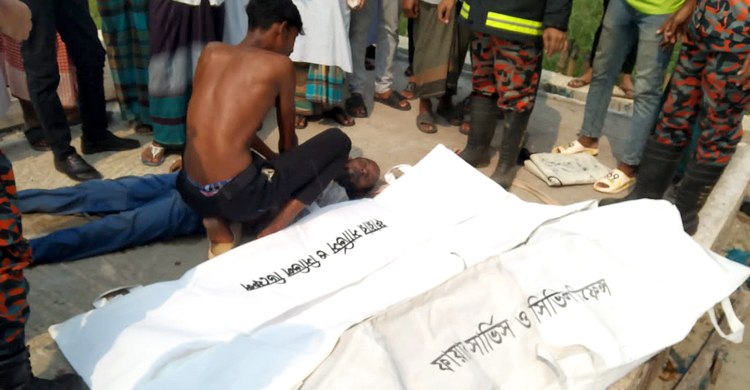 নির্মাণাধীন সেপটিক ট্যাংকের সাটারিং খুলতে গিয়ে ২ শ্রমিকের মৃত্যু