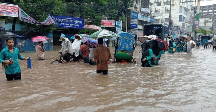 ফেনীতে বন্যা পরিস্থিতি অবনতির শঙ্কা