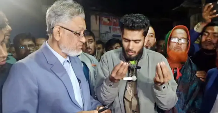 জামায়াত কর্মীকে ‘অস্ত্র দিয়ে ফাঁসানোর’ চেষ্টা, আটকের ৪ ঘণ্টা পর উদ্ধার