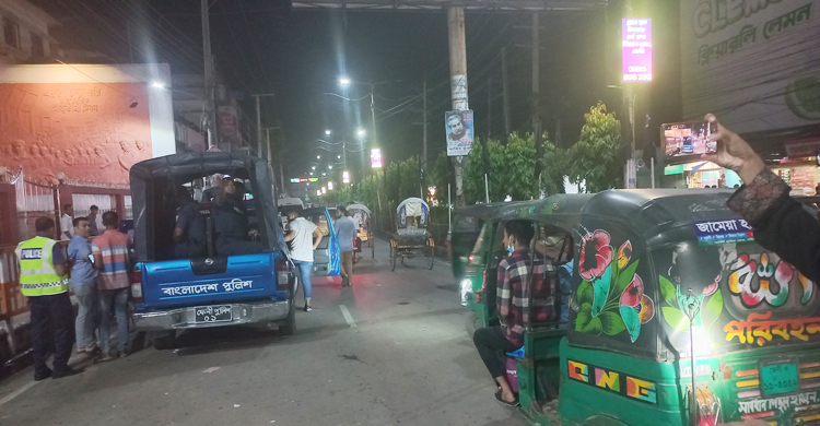 সাঈদীর মৃত্যুতে ফেনীতে অতিরিক্ত পুলিশ মোতায়েন