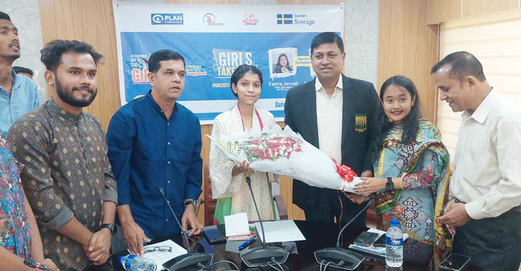 ফেনীতে ১ ঘণ্টার উপজেলা চেয়ারম্যান হলেন ফাতিহা