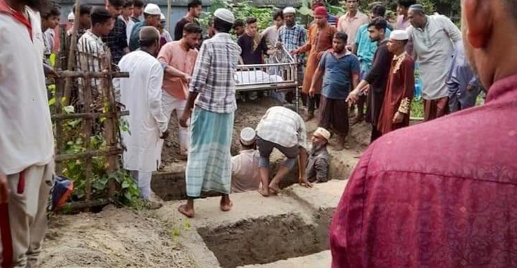 দুই গেটম্যানের বিরুদ্ধে মামলা