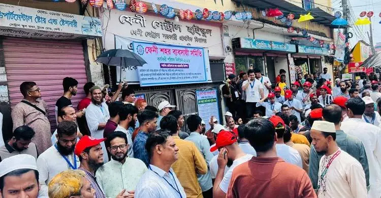 পরীক্ষা বন্ধ করে ব্যবসায়ী সমিতির ভোট, ফিরে গেলো শিক্ষার্থীরা