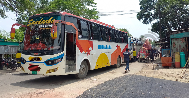 ঘাট সমস্যায় ঈদে দৌলতদিয়ায় দুর্ভোগের শঙ্কা