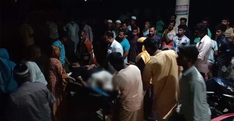 জমি নিয়ে বিরোধের জেরে সংঘর্ষ, আহত ১১