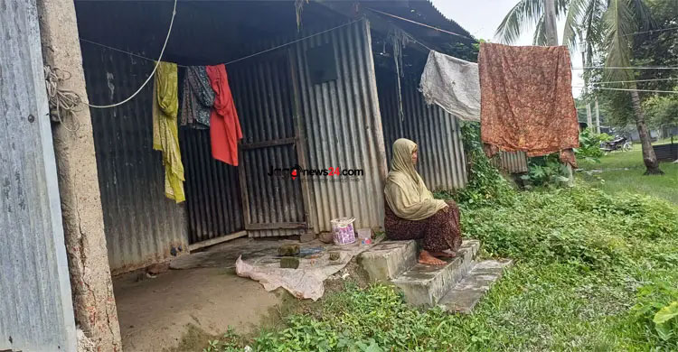 দুই যুগেও সংস্কার হয়নি, ঘর ছেড়েছেন ২০০ পরিবার