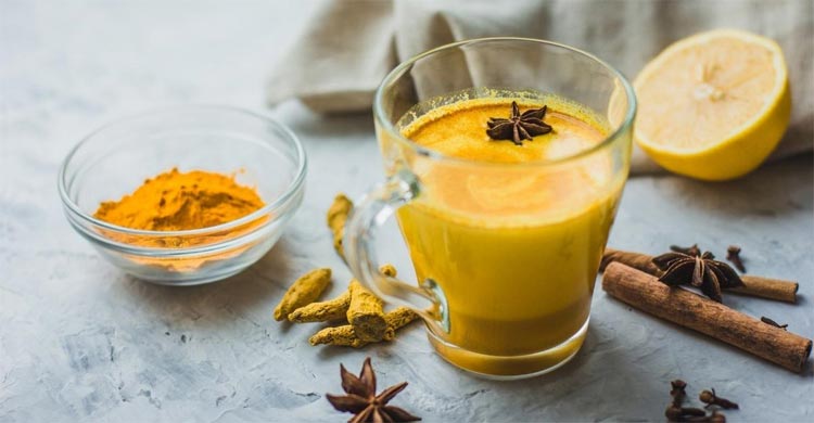 স্বাস্থ্য ভালো রাখতে হলুদ চা নাকি দুধ কোনটি খাবেন