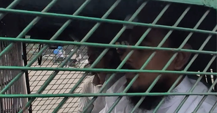 প্রথম অধিবেশনে সিএনজি চড়ে সংসদে গেলেন আখতার হোসেন