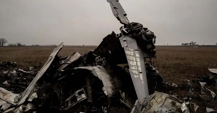 ক্রিমিয়া উপদ্বীপে রুশ এসইউ-৩০ যুদ্ধবিমান বিধ্বস্ত