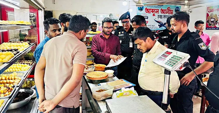 বিএসটিআইয়ের অনুমোদন ছাড়াই দই বিক্রি, গুনলেন জরিমানা