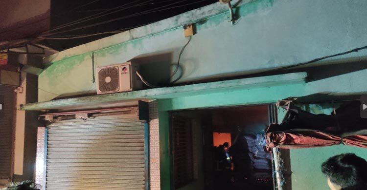 সাতক্ষীরায় স্টার অয়েল মিলে অগ্নিকাণ্ড