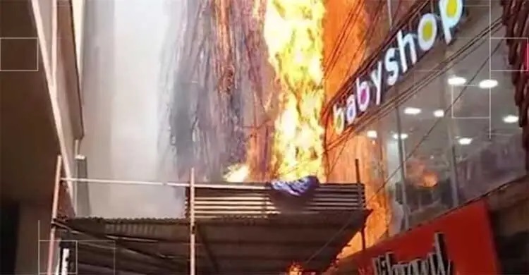 Fire at Shewrapara building under control