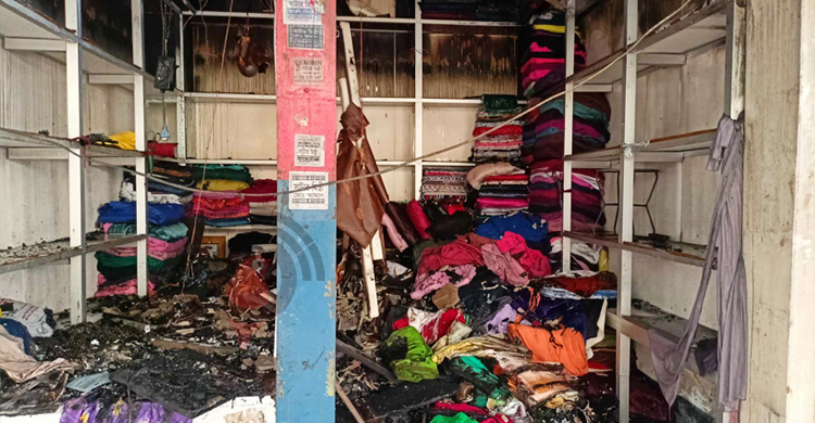 আগুনে ব্যবসা নয়, পুড়েছে জীবিকা