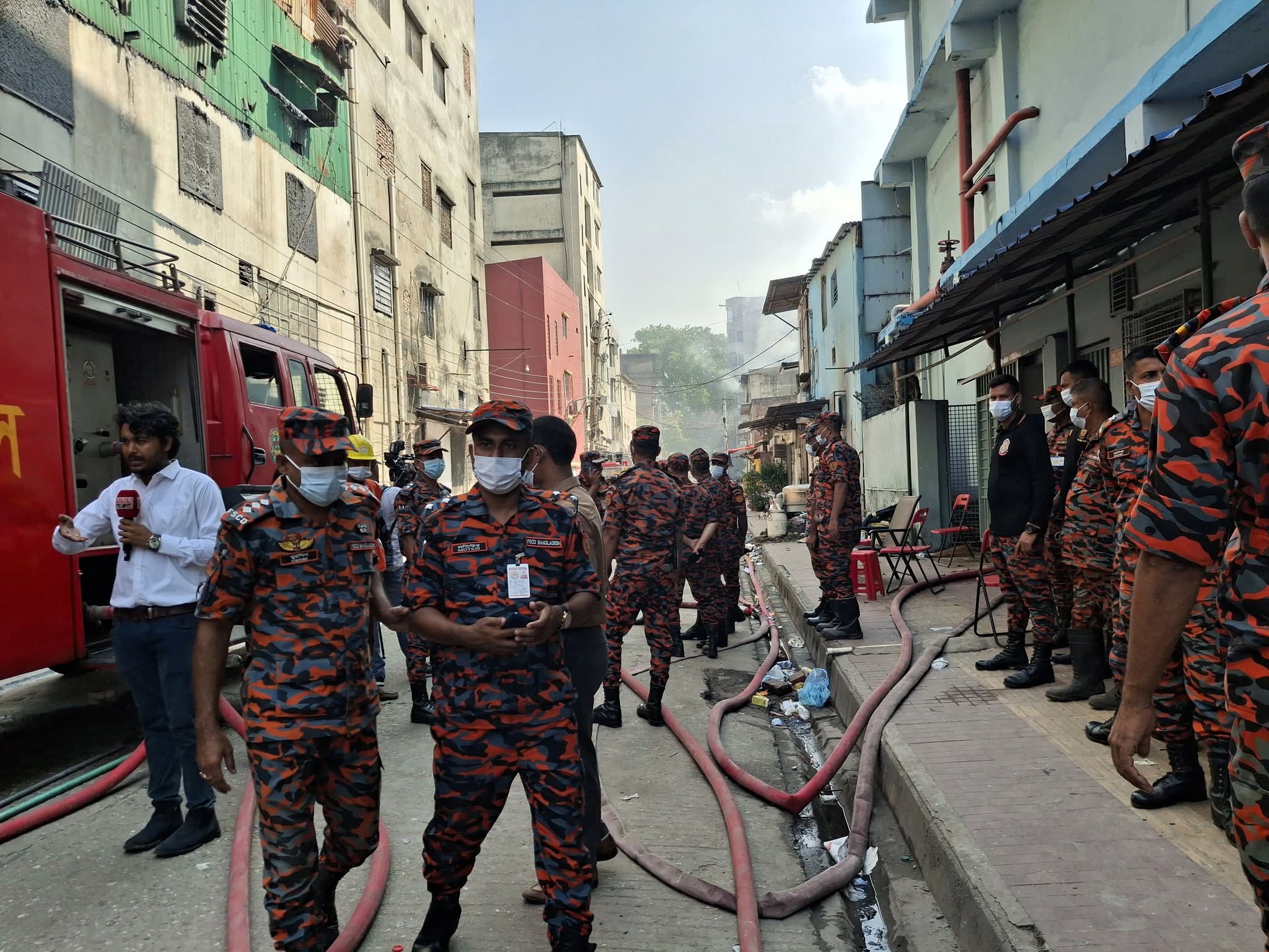 কেমিক্যাল গোডাউনে অগ্নিকান্ডের পরের অবস্থা, ছবি-মাহবুব আলম