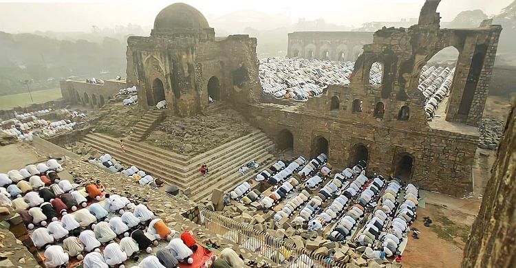 কেরাতে আয়াত বাদ পড়লে কি নামাজের ক্ষতি হবে?