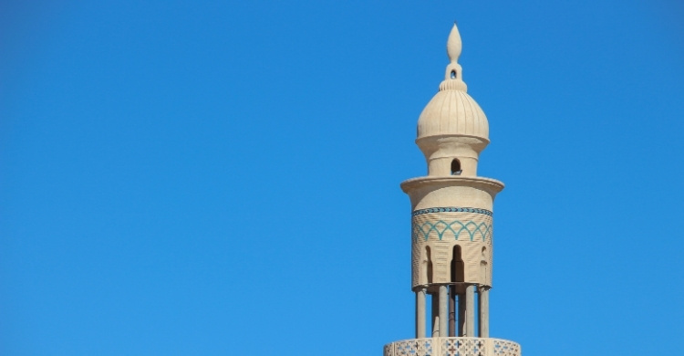 সর্বপ্রথম কোথায় আজান হয়েছিল?