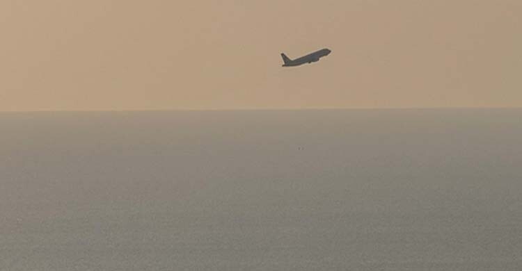 আমিরাতের আকাশসীমায় পুনরায় বিমান চলাচল শুরু