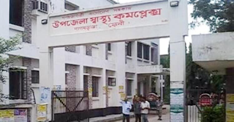 ক্লাস চলাকালে গরমে অসুস্থ হয়ে হাসপাতালে শিক্ষার্থী