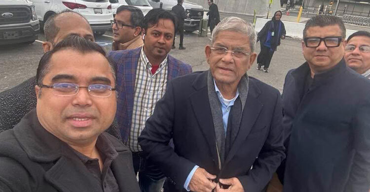 যুক্তরাষ্ট্রে পৌঁছেছেন মির্জা ফখরুল-আমীর খসরু