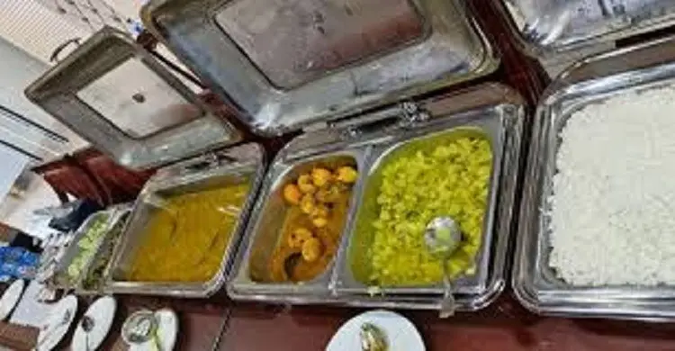 প্রধানমন্ত্রীর দুপুরের খাবার ও বিকেলের নাস্তার বাজেট ১৫০ টাকা