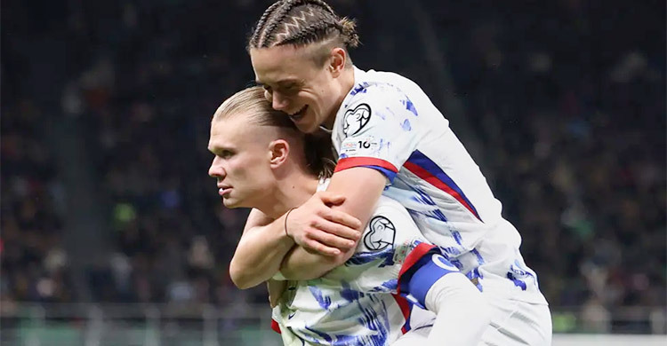 হালান্ডের জোড়া গোলে বিশ্বকাপে নরওয়ে, আবারও প্লে-অফে ইতালি