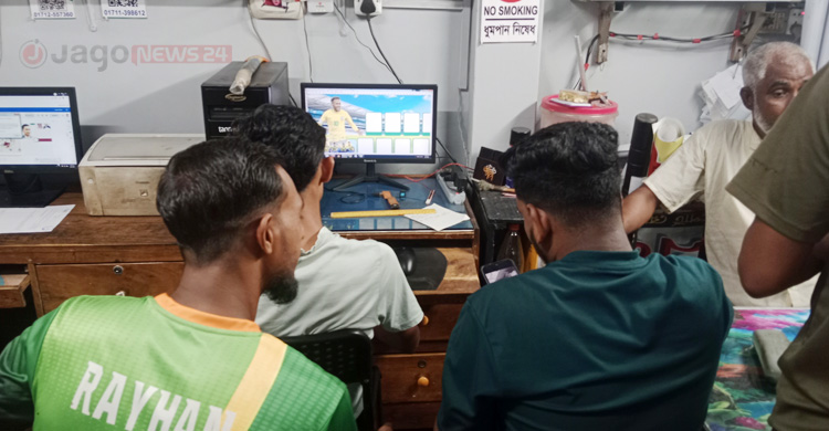 পছন্দের দলের ব্যানার-ফেস্টুন বানানোর হিড়িক, শীর্ষে ব্রাজিল-আর্জেন্টিনা