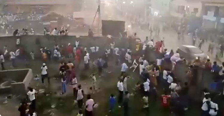 56 killed in ‘stampedes’ at Guinea football match