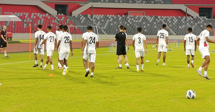 খেলোয়াড় তালিকা গোপন রাখার কারণ জানেন না ক্যাবরেরাও