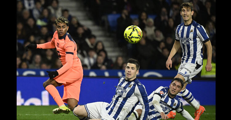 Sociedad shock Barcelona as La Liga title race heats up