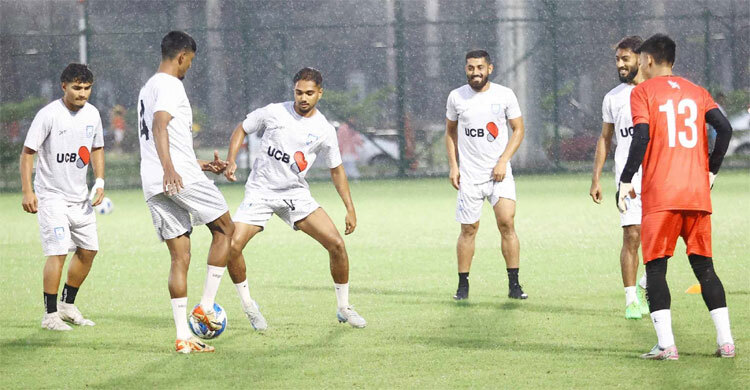 সিঙ্গাপুর ম্যাচের প্রস্তুতি শুরু, ভালো কিছু করতে মুখিয়ে ফাহামিদুল