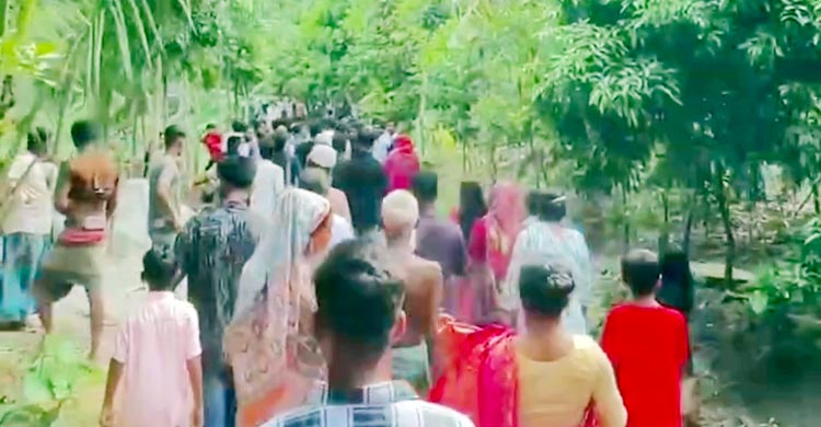 মাংস না খেয়ে জমাচ্ছিলেন টেবিলের নিচে, বিয়েবাড়িতে সংঘর্ষে আহত ৮