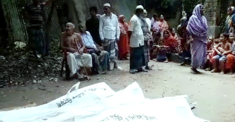 বিদ্যুৎস্পৃষ্ট স্বামীকে বাঁচাতে গিয়ে নিজের প্রাণটাও গেলো স্ত্রীর