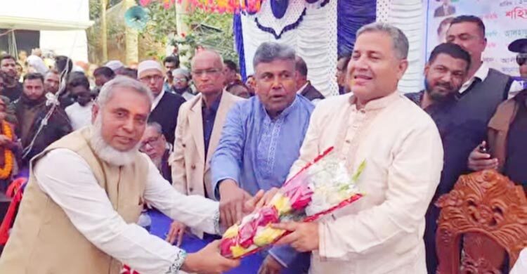 ফরিদপুরে শতাধিক আওয়ামী লীগ নেতা-কর্মীর বিএনপিতে যোগদান