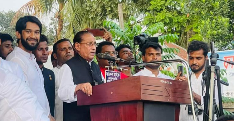 শেখ হাসিনার উন্নয়ন দেখে বিএনপির মাথা খারাপ হয়ে গেছে