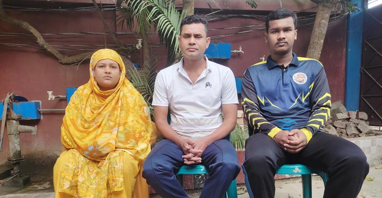 বিডিআর হত্যাকাণ্ড, ১৬ বছর পর বাড়ি ফিরলেও শওকত আলীর চোখে খুশির পরিবর্তে হতাশার ছাপ