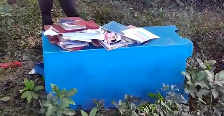 ফরিদপুরে জুয়েলার্সের দোকানে ডাকাতি, দুই নৈশপ্রহরী আহত