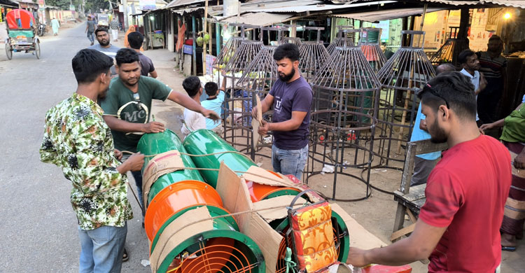 চাষিদের মাঝে জনপ্রিয় হচ্ছে ‘পেঁয়াজের এসি’